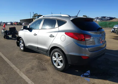 2013 Hyundai Tucson Gls z USA, uszkodzony, nr VIN KM8JU3AC3DU546871
